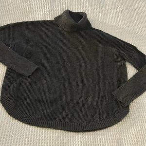 Michael kors grey waffle turtle neck size medium